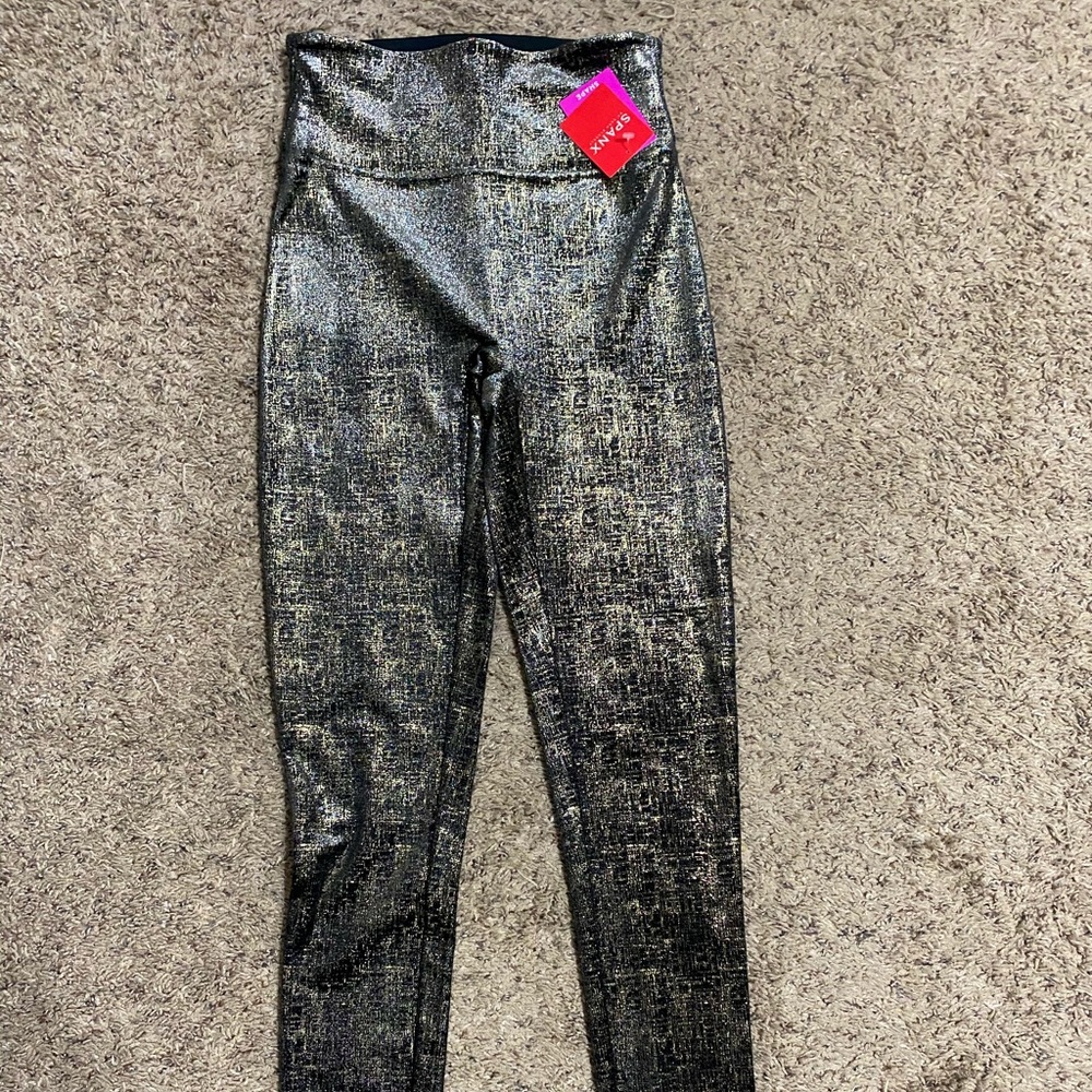 Spanx velvet shine leggings